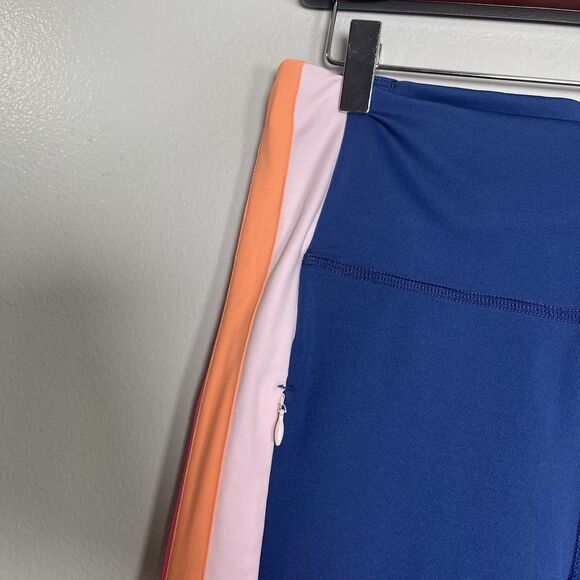 LILLY PULITZER Luxletic 24" Leggings Medium Blue Weekender High-Rise UPF 50+ - Picture 3 of 11